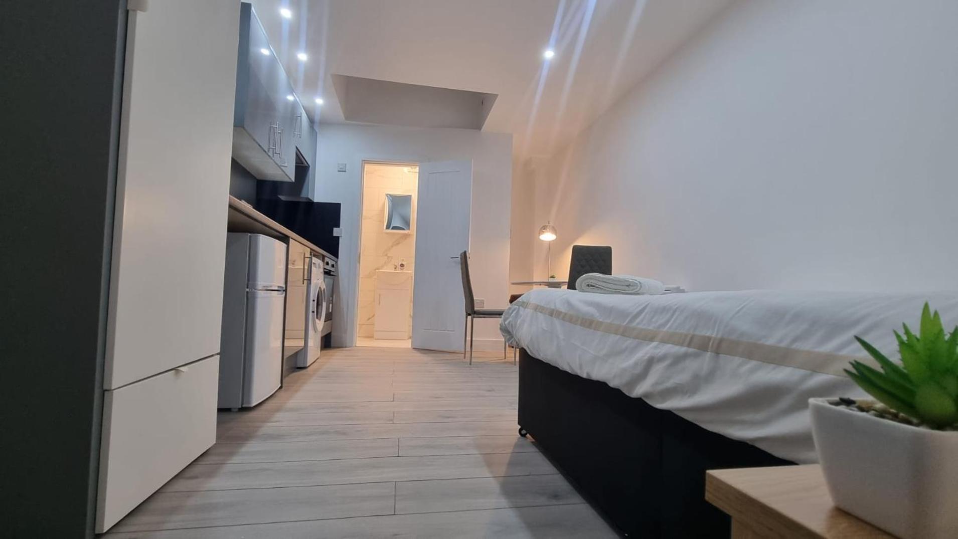 Brand New Collection Of Studios Close To Tube Station ลอนดอน ภายนอก รูปภาพ
